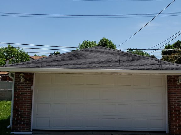 2nd image of 6781 Larme Ave