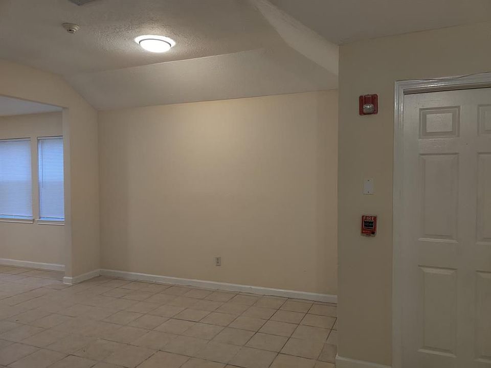 1st image of 12802 Newbrook Dr