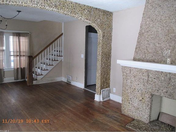 4th image of 1626 Bancroft Ave