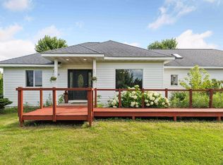 1403 136th Ave, New Richmond, WI 54017