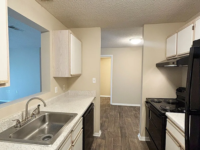Homestead - Kitchen