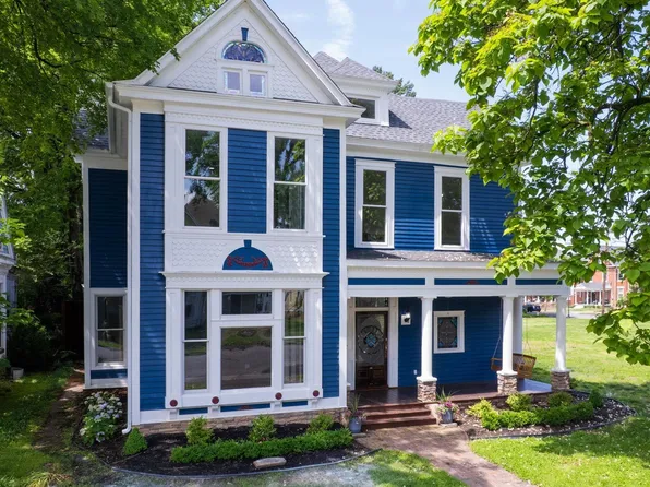 321 N 8th St, Paducah, KY 42001