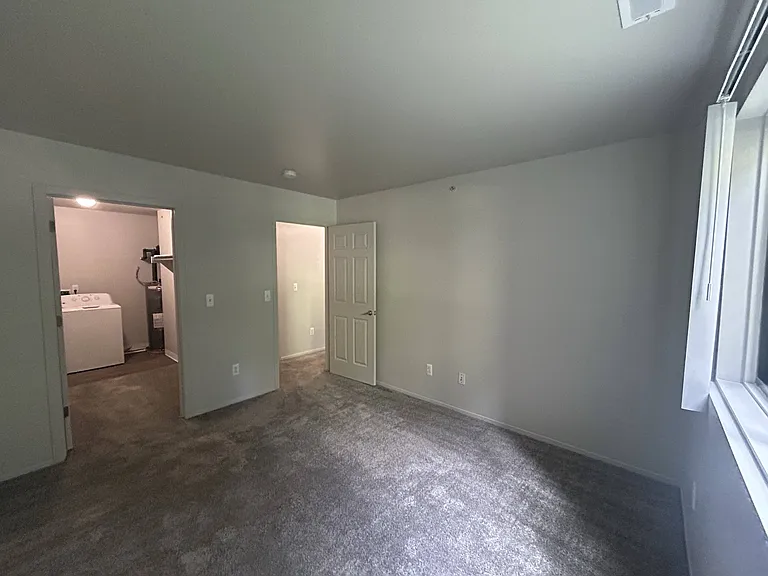 Woodland Villa Apartments — Photo 54