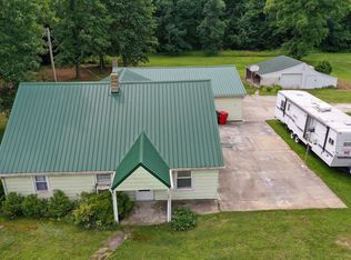 10841 Riverside Dr, White Pigeon, MI 49099