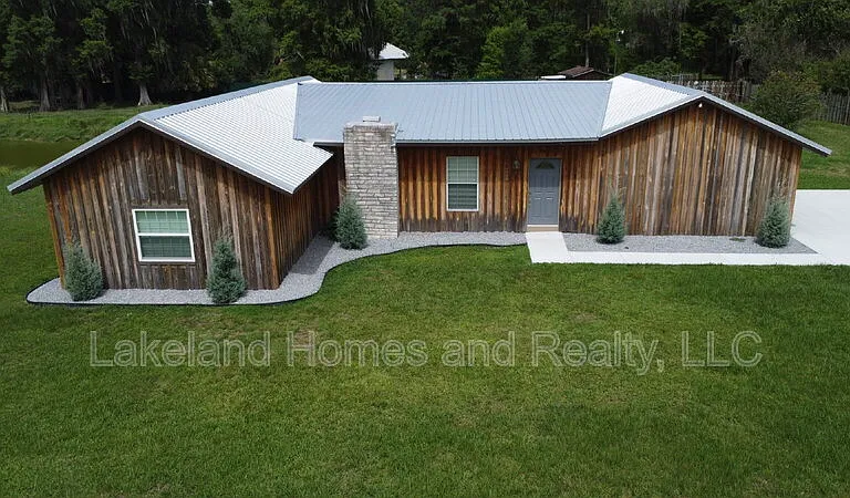 210 Josh Reynolds Rd — Photo 2