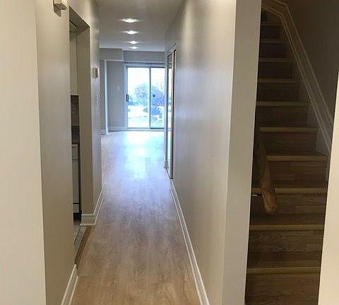5th image of 988 Sheppard Ave W #1