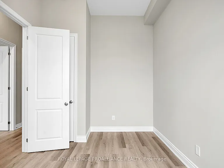 873 Charles Wilson Pkwy — Photo 9