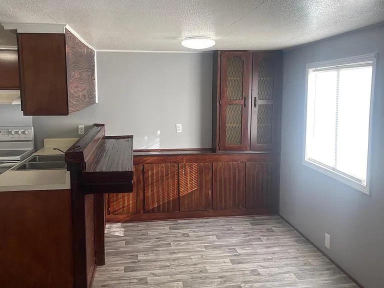 108 Grafton Dr — Photo 12
