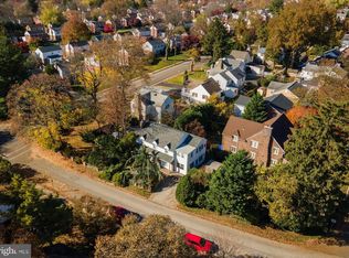 201 Earlington Rd, Havertown, PA 19083