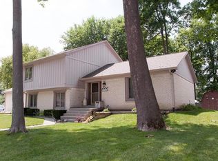 922 Kokomo Ln, Indianapolis, IN 46241