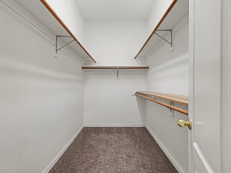 6881 Baird Dr — Photo 11