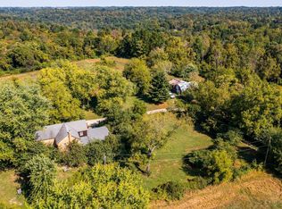 746 Locust Corner Rd, Cincinnati, OH 45245