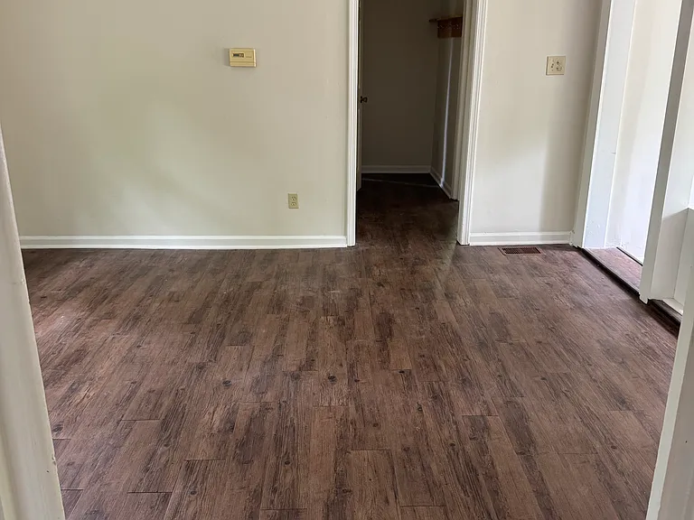 129 Rusk St — Photo 9