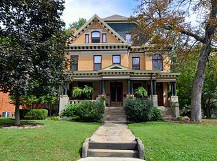 923 S Trenton Ave, Pittsburgh, PA 15221