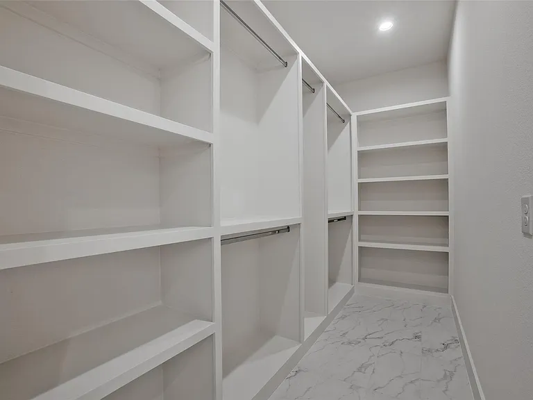 4322 Roseland Ave #3 — Photo 33