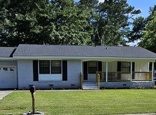 112 Holliday Ct, Greenville, NC 27834
