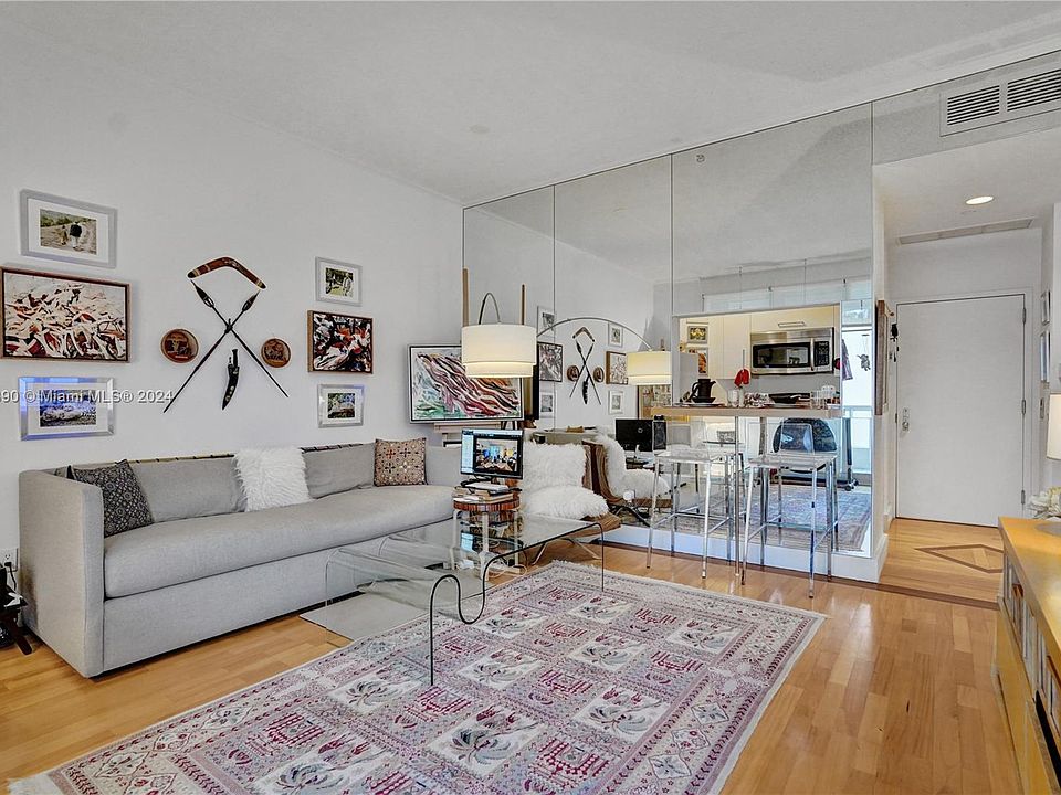 1st image of 21205 Yacht Club Dr APT 301