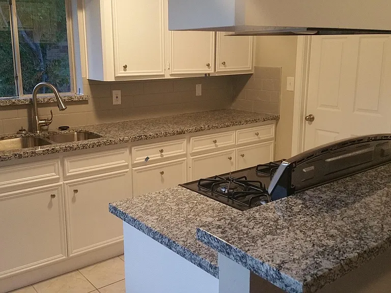 5114 Scottwood Dr — Photo 3