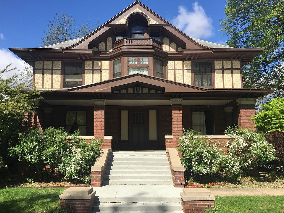 1st image of 816 N Academy St