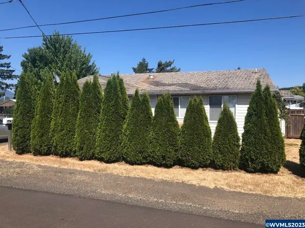 1195 46th Ave, Sweet Home, OR 97386