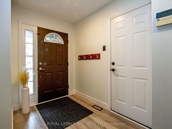 4th image of 3270 Poplar Ave