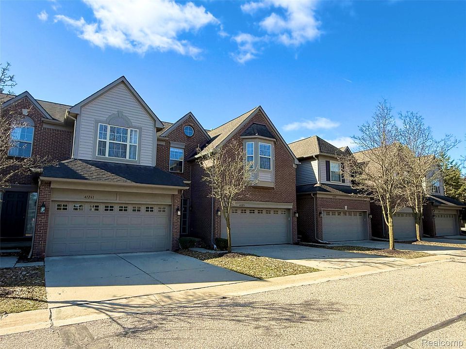 1st image of 41271 N Maplewood Dr