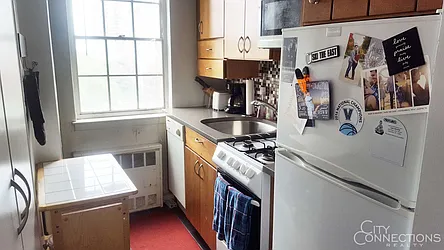 Rented by City Connections Realty