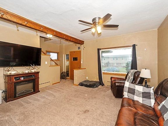 2nd image of 1215 Cypress Ave