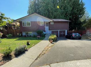18632 42nd Pl W, Lynnwood, WA 98037