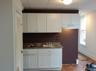 43 Woodland St APT 3L, Worcester, MA 01610