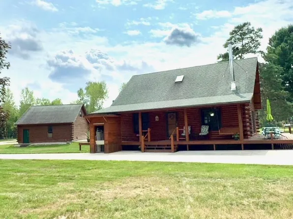 7998 Trout Haven Dr, Evart, MI 49631