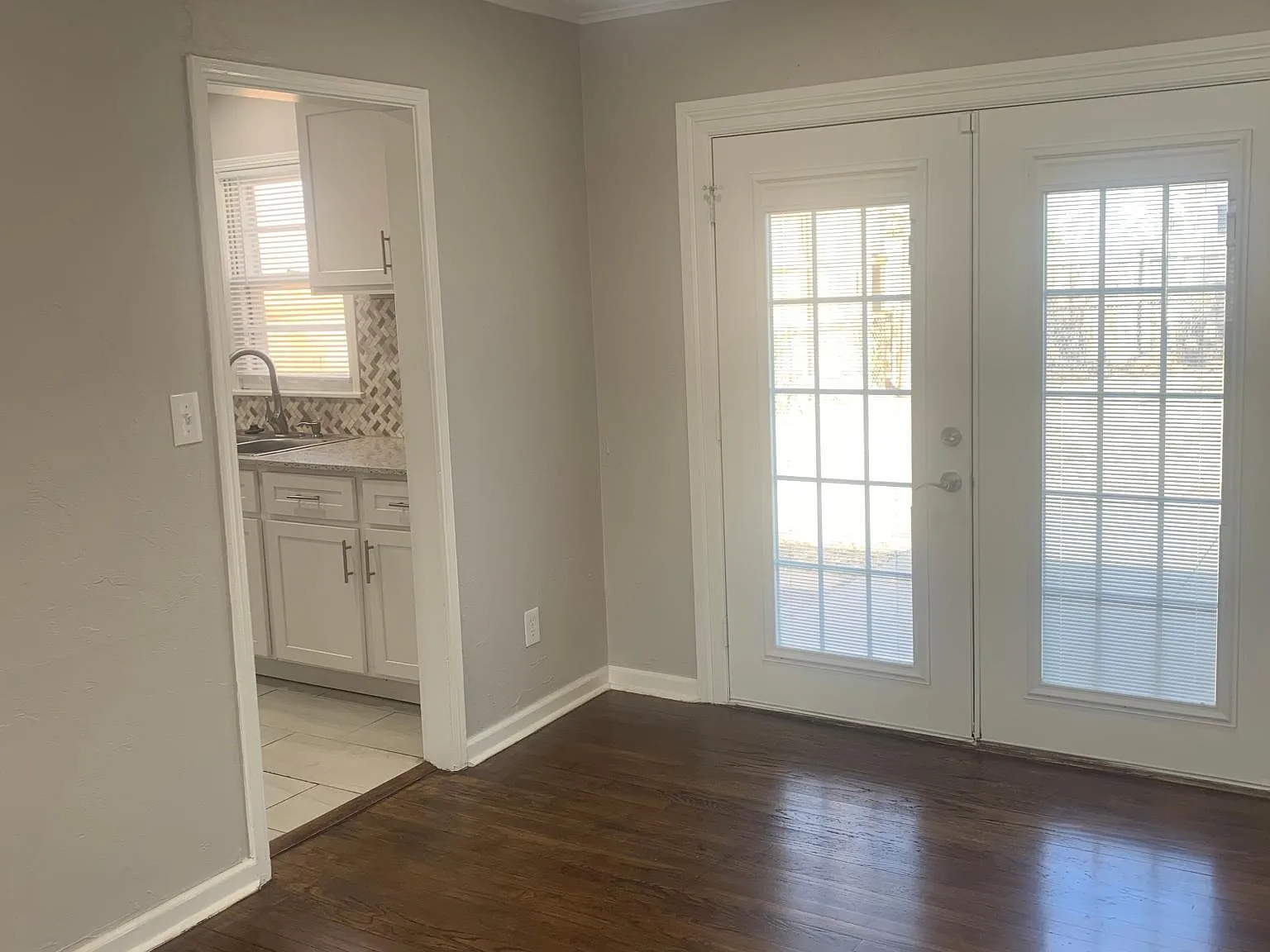 2 bed, 1100 sqft, $1,350 — Photo 4