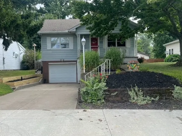 1617 Millfair Rd, Erie, PA 16505