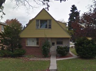 7035 W Verona Ct, Milwaukee, WI 53219