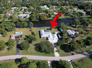5609 SE Lamay Drive, Stuart, FL 34997