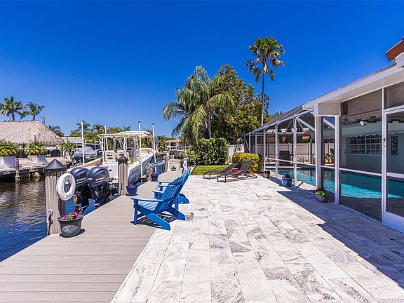 5th image of 5571 NE 28th Avenue