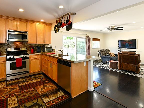 2nd image of 651 Cunard Drive