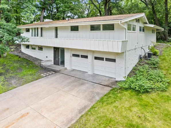 5303 Minnetoga Ter, Minnetonka, MN 55343