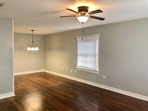 4th image of 2813 Mitchell Ave