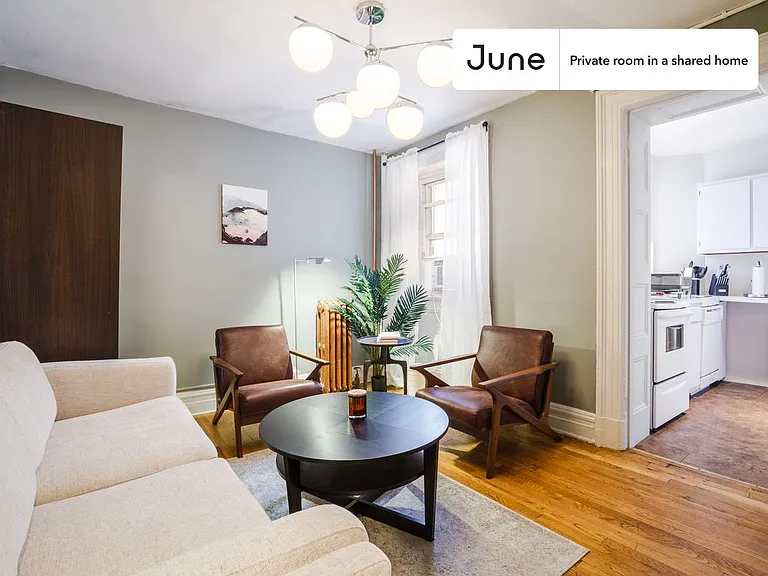 400 W 20th St #B — Photo 3