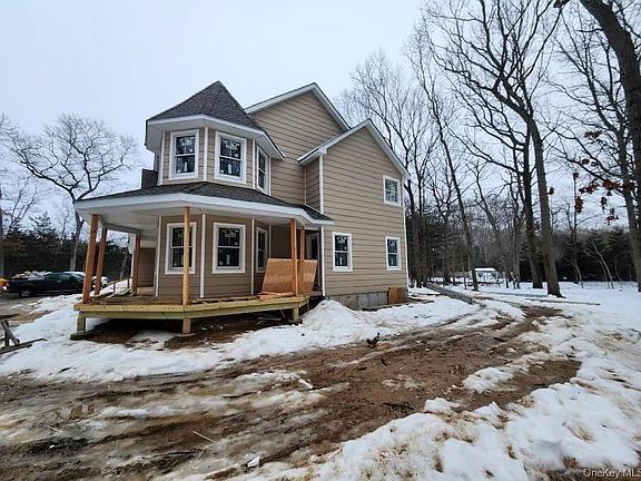 2nd image of 25a Randall