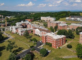 101 Village Dr #101, Staunton, VA