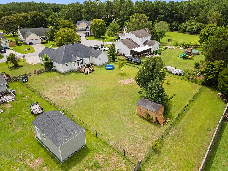 202 Weeping Hollow Ct — Photo 45