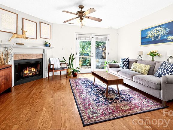 3rd image of 16 Spears Ave APT 39