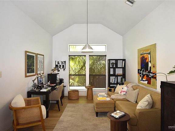 5th image of 2808 San Eduardo St