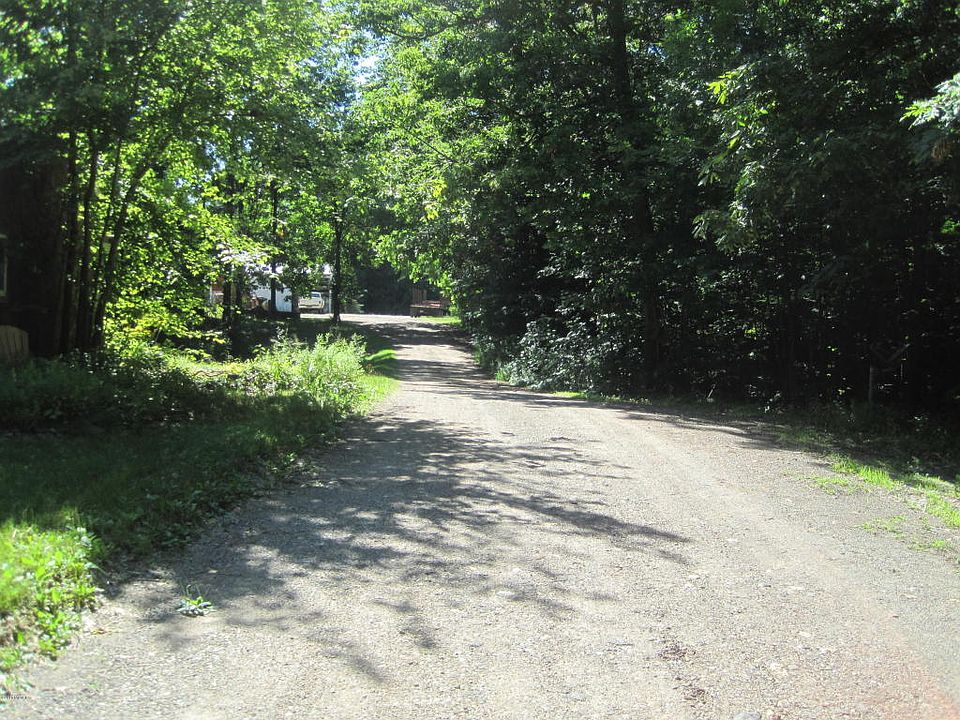 2nd image of 16266 41st St