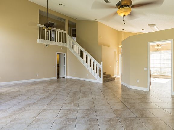 5th image of 10804 Cherry Oak Cir