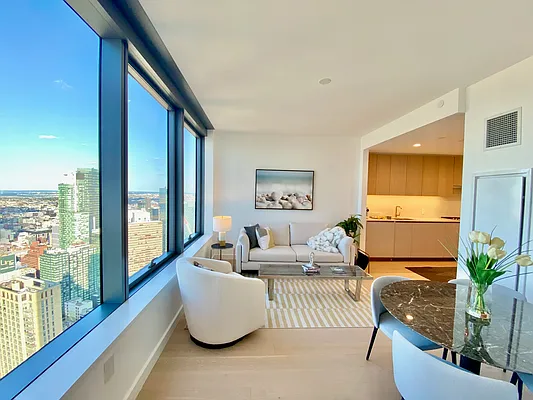 Rented by Modern Spaces | media 11