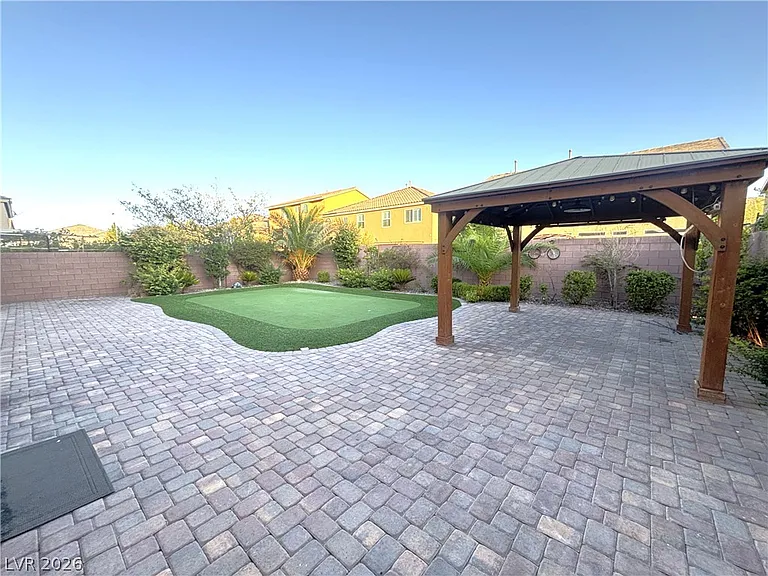 6435 Grande River Ct — Photo 63