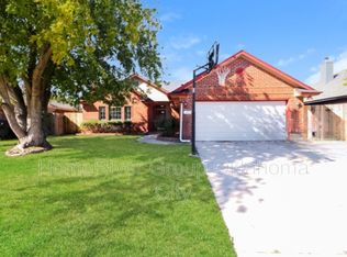 13029 Maple Leaf Dr, Oklahoma City, OK 73170